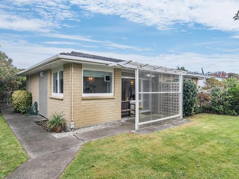 12 Leybourne Avenue, Waikanae