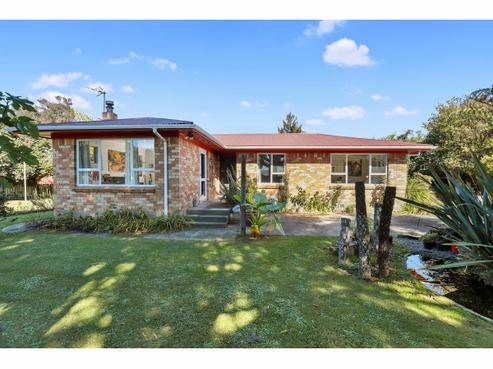 30 Second Avenue, Waihou