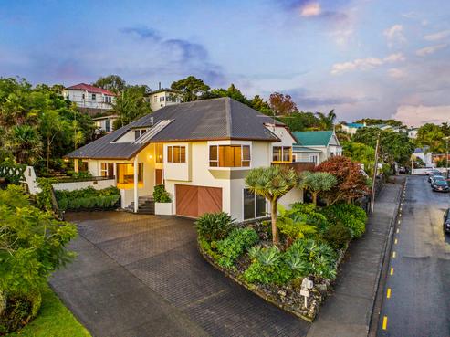 15B Wolseley Street, Morningside