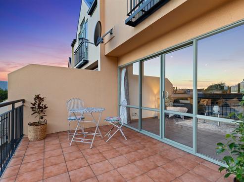 2/30 Stoke Street, Sumner