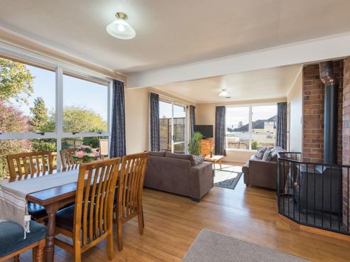8 Kauri Street, Stoke