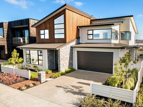 6 Islet Road, Long Bay