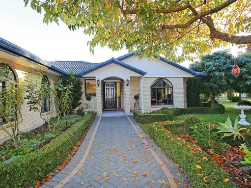 18 France Road, Longlands