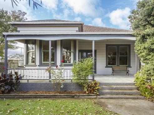 33 East Street, Feilding