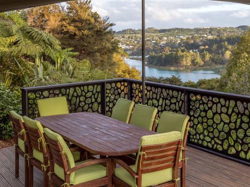 84 Blue Heron Rise, Stanmore Bay