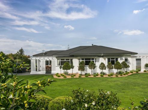 73 Rosser Road, Longlands