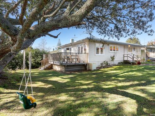 4 Beaubank Road, Kelston