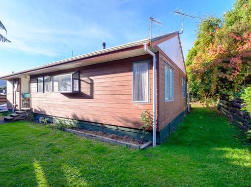 16A Kusabs Road, Mangakakahi