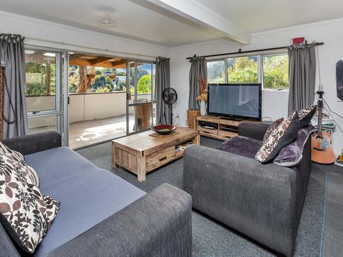 8A Dundas Road, Riverside