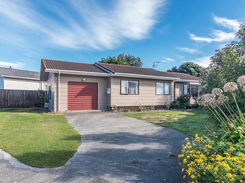 107 Queens Road, Waikanae Beach