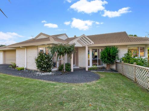 12 Taupiko Place, Green Bay