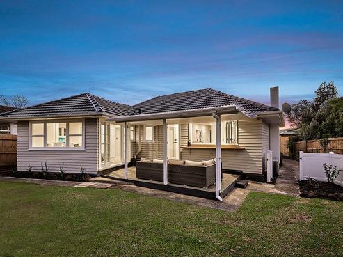 7 Karamu Street, Te Atatu Peninsula