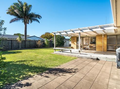 10 Donzella Place, Conifer Grove
