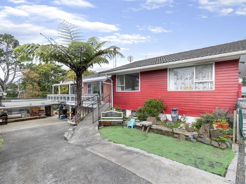 28 Saint Catherine Crescent, West Harbour
