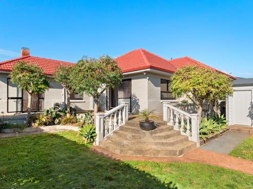 8 Coronation Avenue, Pukekohe