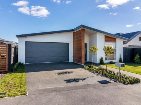 37 William Nicholls Drive, Belfast
