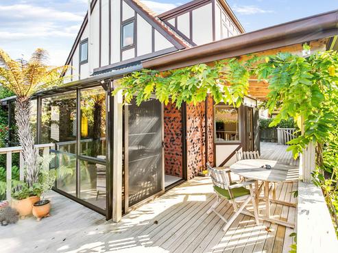 2/38 Curacao Place, Half Moon Bay