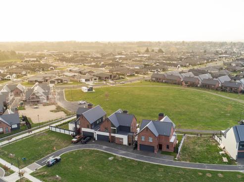 5 Garland Lane, Leamington