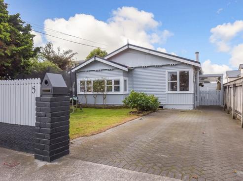 5 Boulcott Street, Boulcott