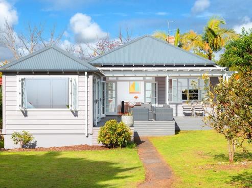 10 Newell Street, Point Chevalier