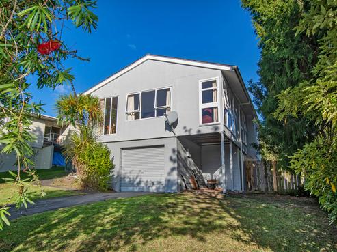 8 Friendship Place, Onerahi
