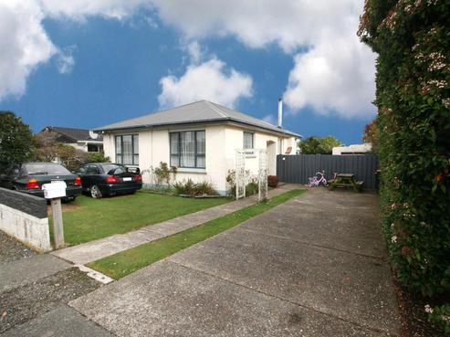 59 Brown Street, Strathern