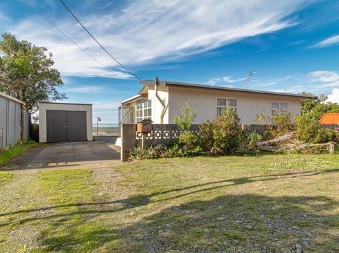 13 Clifton Road, Haumoana