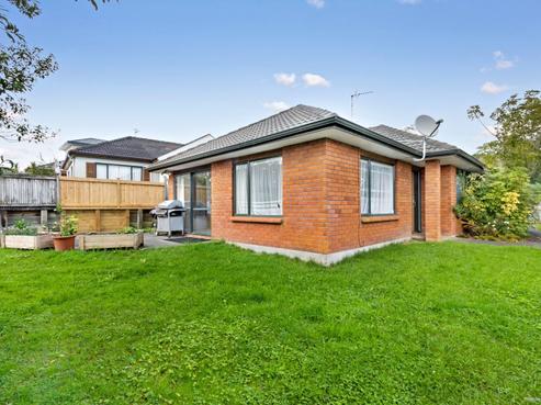 5 Earnslaw Crescent, Clover Park