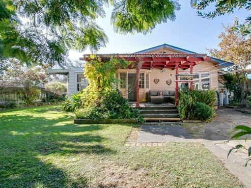 12 Henderson Crescent, Onekawa