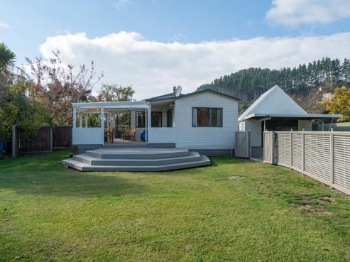55 Te Herekiekie Street, Turangi