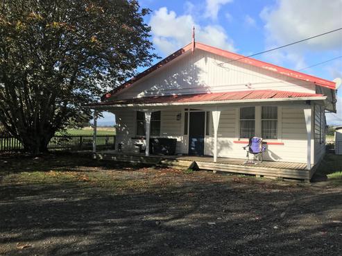 1448 Kimbolton Road, Cheltenham