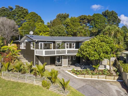 75 Saffron Street, Birkdale