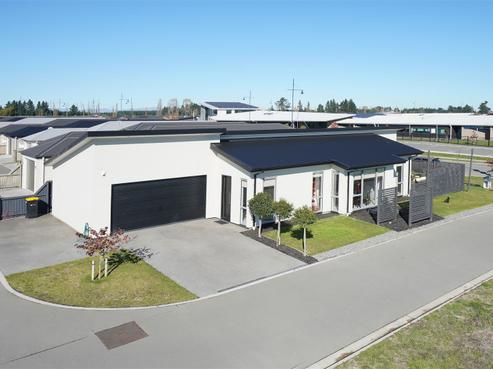 38 Solander Road, Pegasus