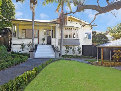 2 Glade Place, Birkenhead