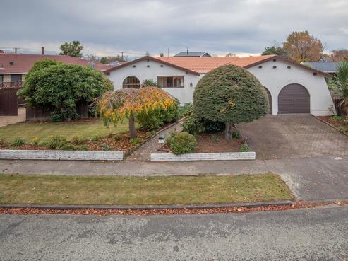 74 Glenmore Avenue, Casebrook