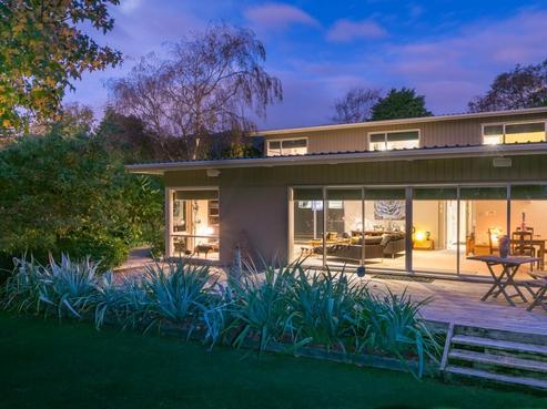 422 Te Moana Road, Waikanae