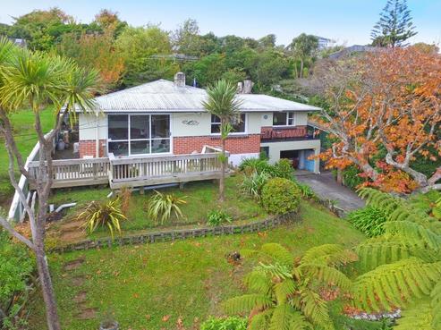 44 Akatarawa Road, Brown Owl