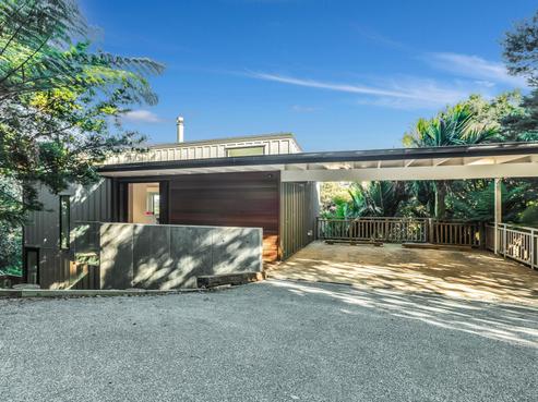 72 Crescent Road West, Ostend