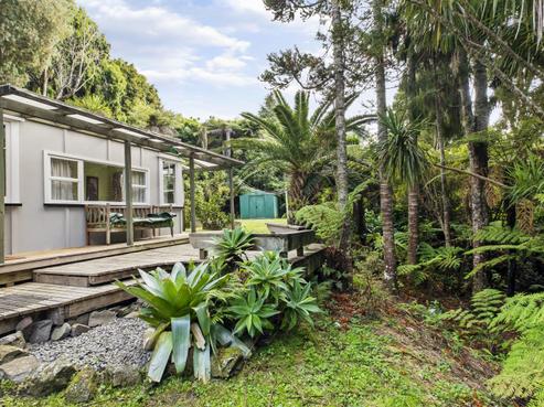 227 Godley Road, Titirangi