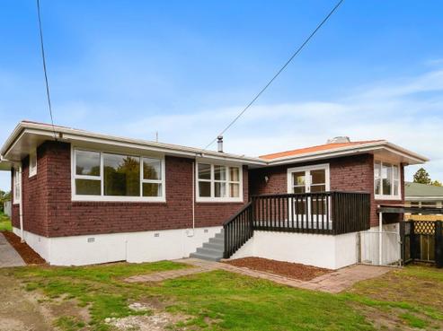 87 Edmund Road, Mangakakahi