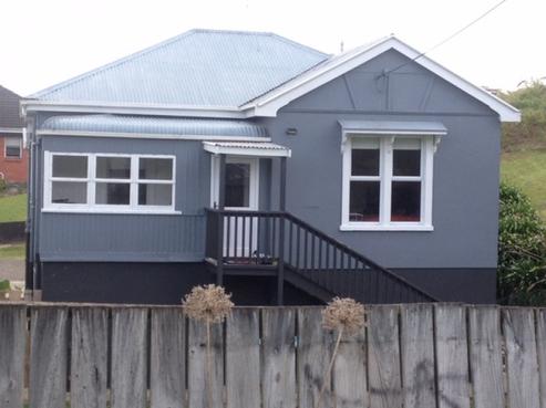 104 Lambert Street, Thames