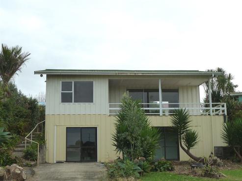 10 Hornsea Road, Tairua