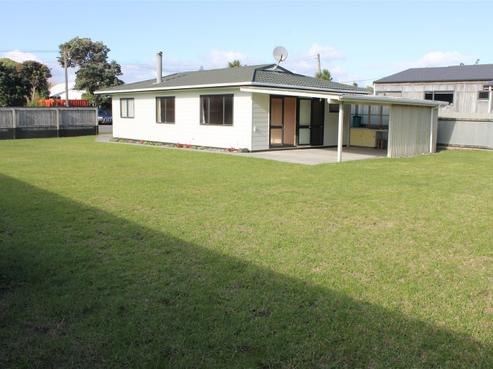 79 Moana Street, Otaki Beach
