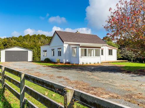 164 Saint Marys Road, Waipu