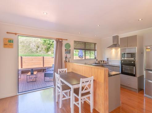 11 Marne Grove, Waitangirua