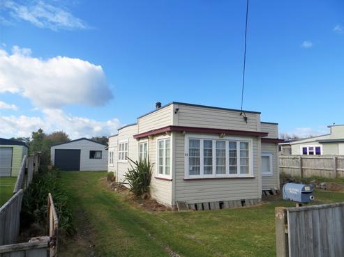 53 Nash Parade, Foxton Beach
