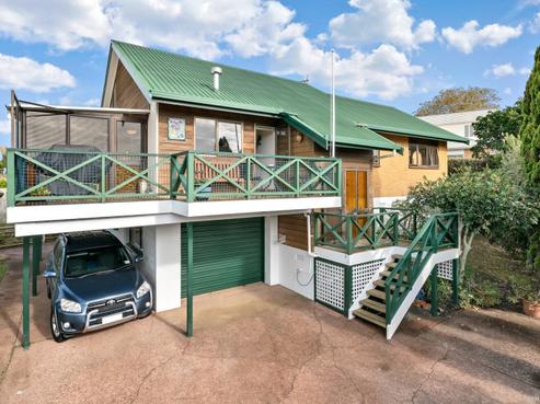 888B Whangaparaoa Road, Manly