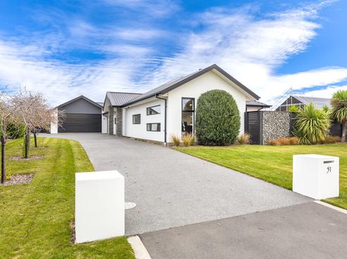 51 Rossington Drive, West Melton