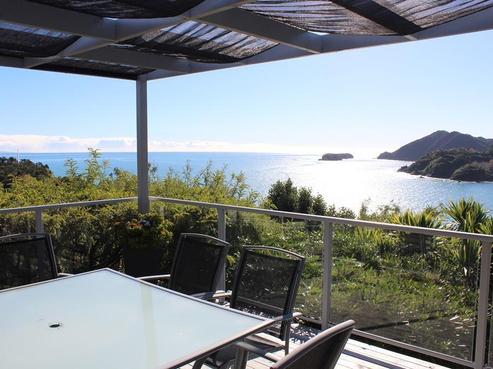 1090C Abel Tasman Drive, Tata Beach