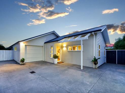 688A Te Atatu Road, Te Atatu Peninsula